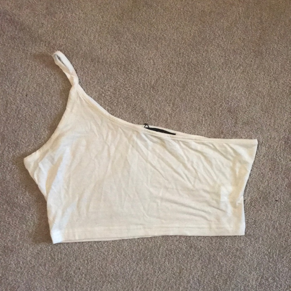 UNIQUE ZAFUL ONE SHOULDER CROP TOP WITH TAGS